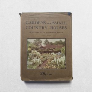Gardens For Small Country Houses front
