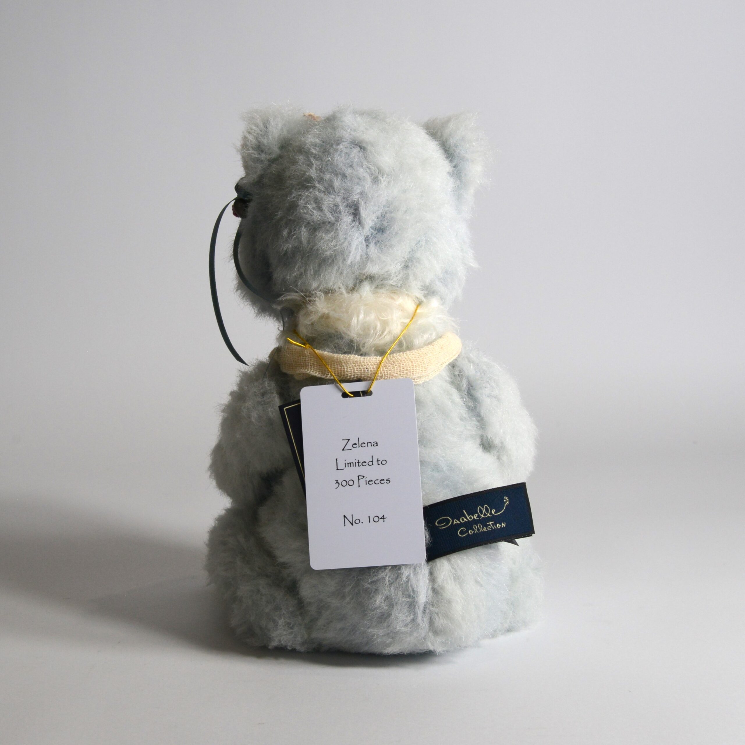 Charlie Bears – Isabelle Bears – EAN SJ6135A – Zelena – Limited