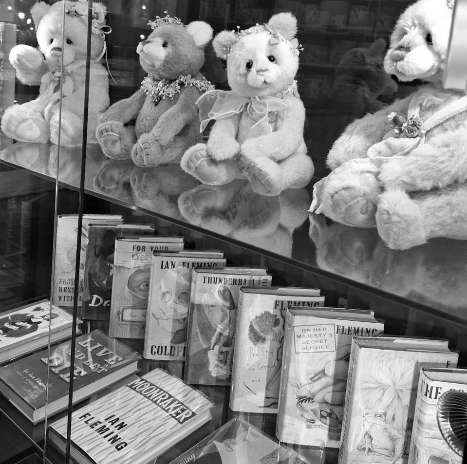 Home 19 shop104b