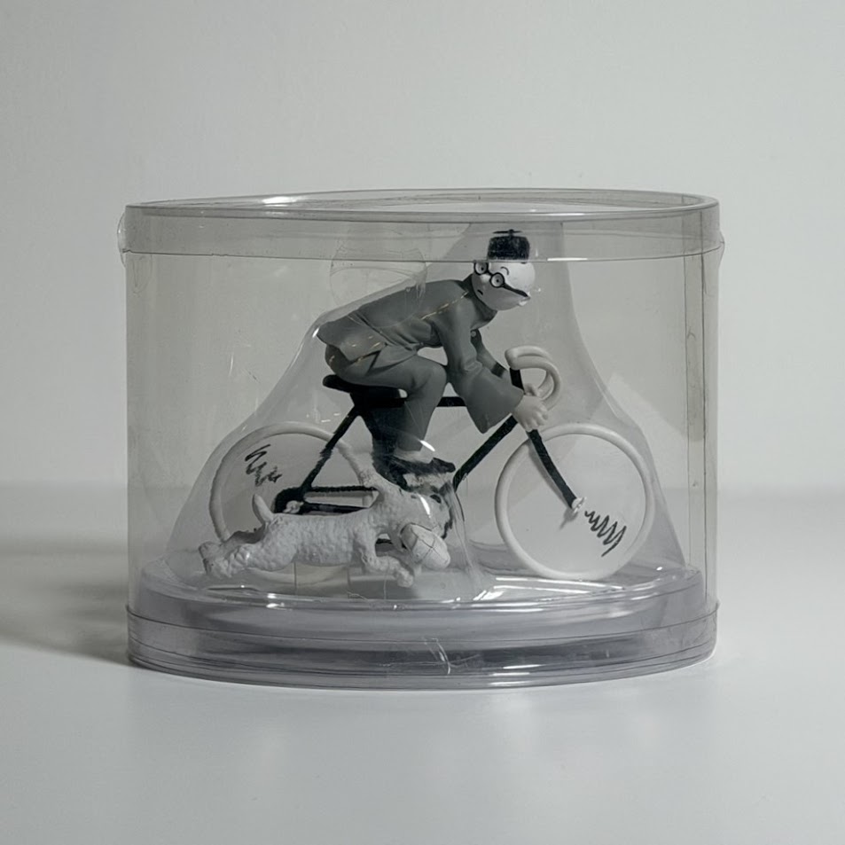 Tintin & Snowy Cyclist Figurine - Figurines Tintin & Milou Vélo - 42170 - 4217000000008 1 Tintin & Snowy Cyclist Figurine - Figurines Tintin & Milou Vélo - 42170 - 4217000000008