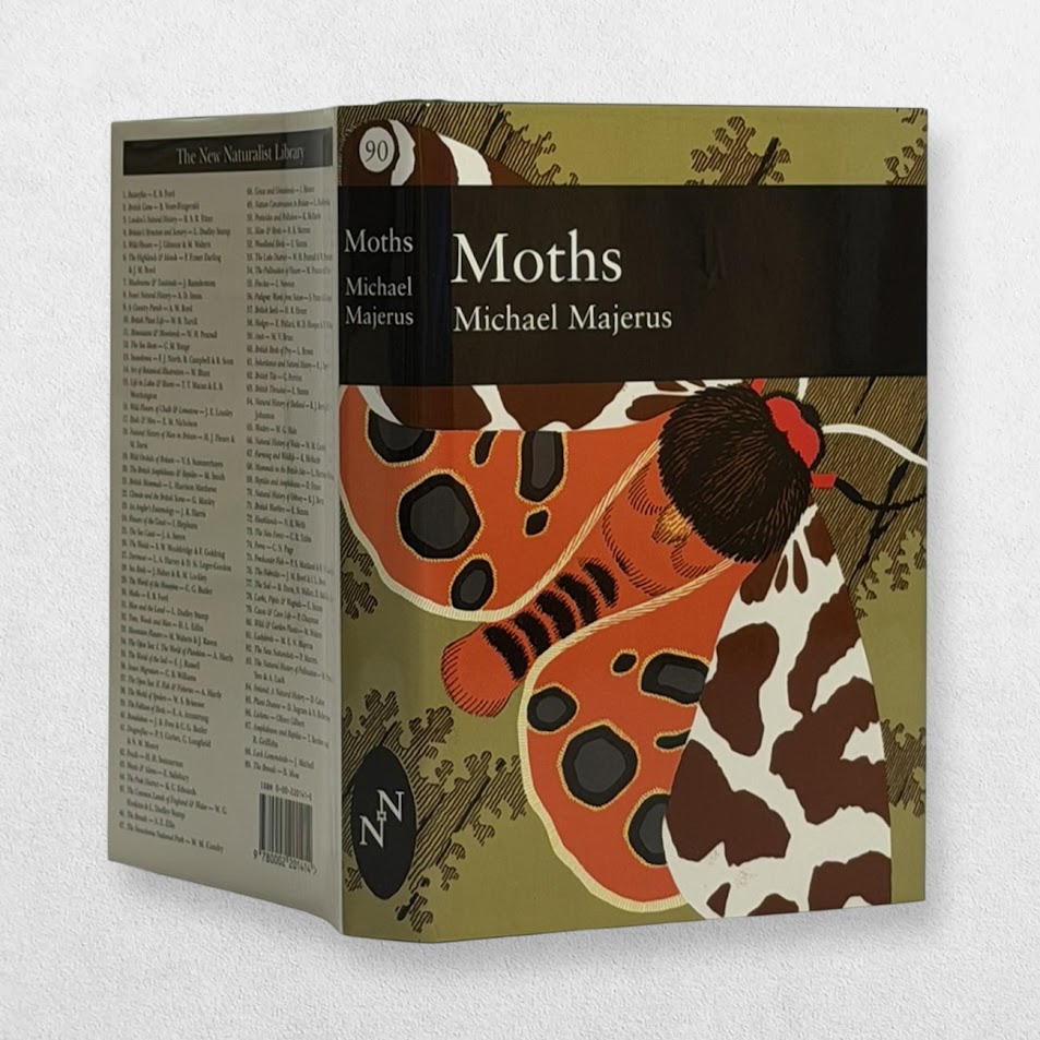 Collins New Naturalist – 90 – Moths – First Edition – 2002 3 Collins New Naturalist – 90 – Moths – First Edition – 2002 - Image 3