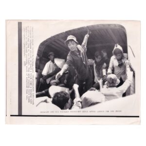 Home 4 Helping Hand - South Vietnamese Refugees Boarding a Truck during the Battle of Xuân Lộc - Original Associated Press Radiophoto - 16 April 1975