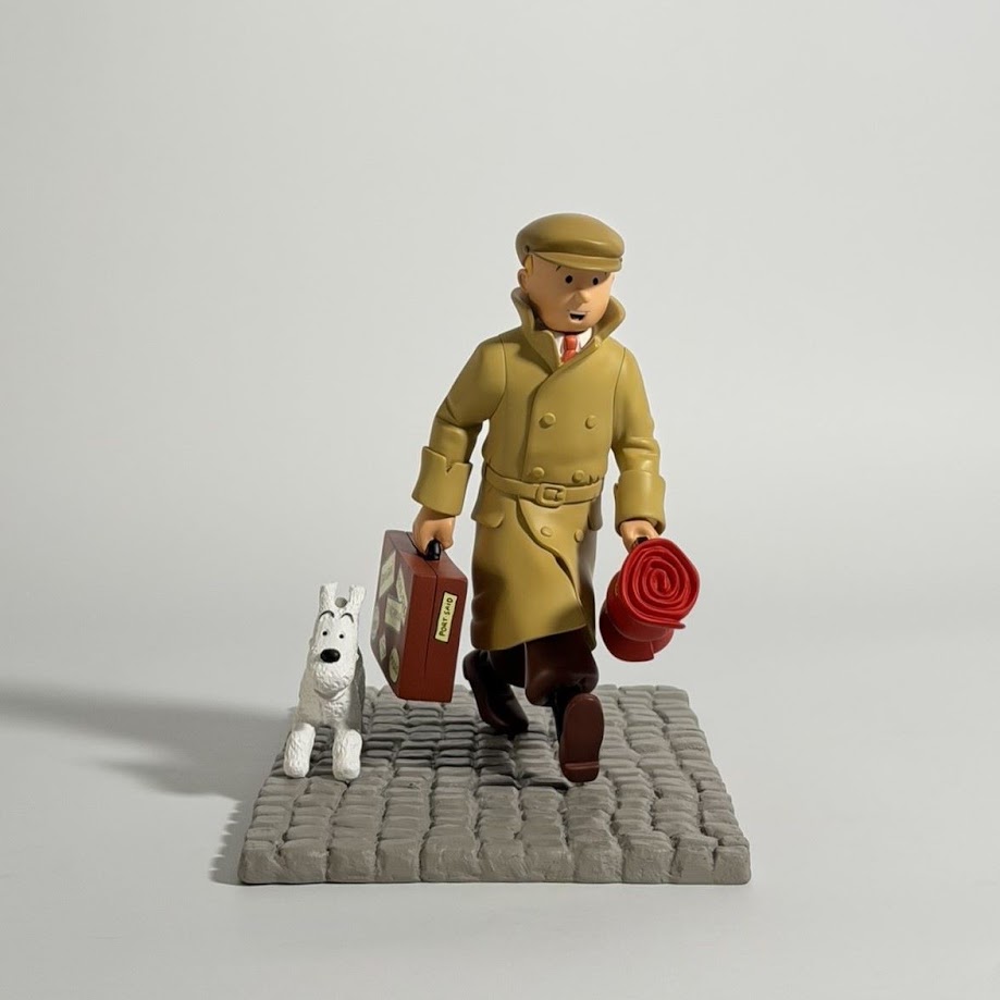 Tintin And Snowy On The Way - 45994 - Ils Arrivent - Moulinsart - Limited Edition Sculpture - 2022 3 Tintin And Snowy On The Way - 45994 - Ils Arrivent - Moulinsart - Limited Edition Sculpture - 2022