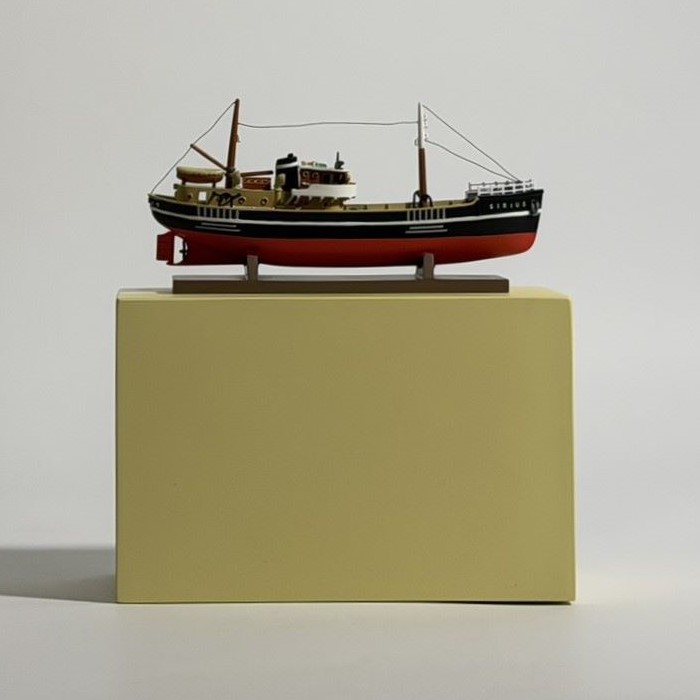 Sirius - 46021 - Tintin Museum Collection Resin Model - Le Musée Imaginaire de Tintin - Limited Edition - 2024 2 Sirius - 46021 - Tintin Museum Collection Resin Model - Le Musée Imaginaire de Tintin - Limited Edition - 2024