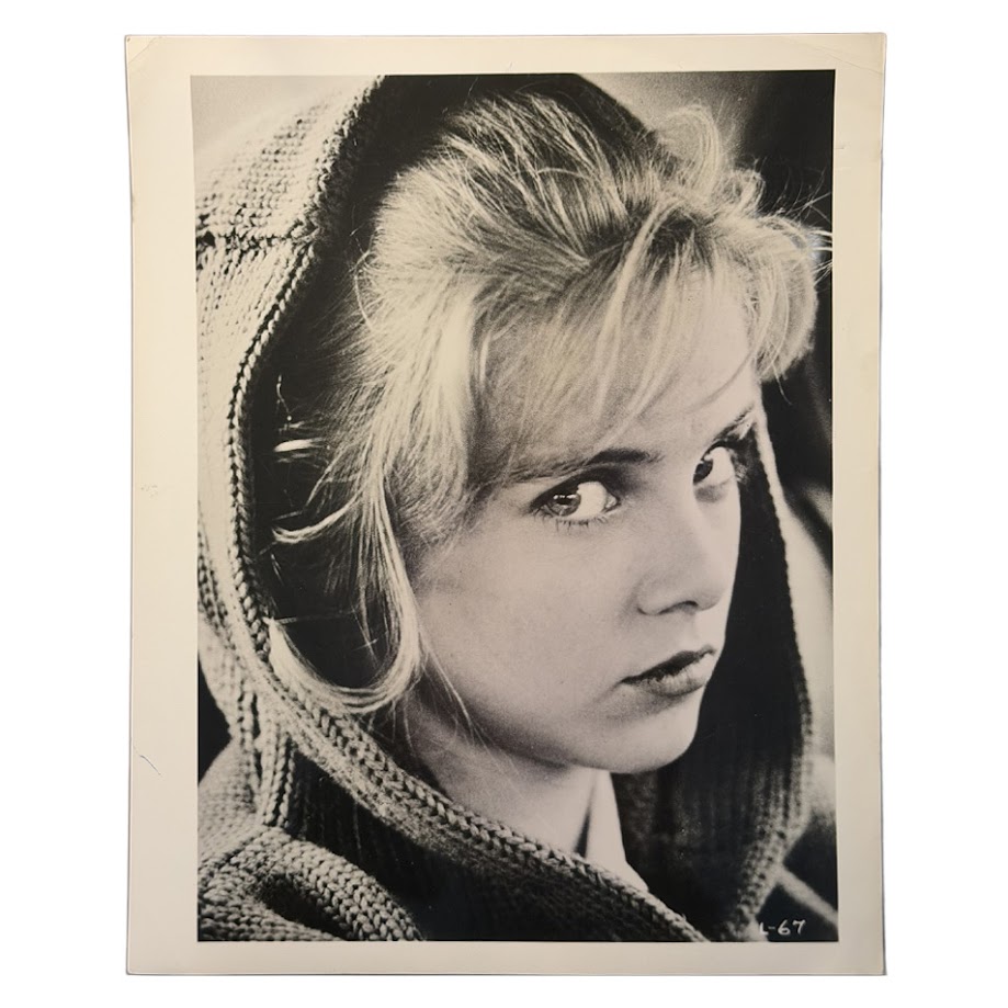 Sue Lyon as Lolita - Original Lolita Press Photograph - Stanley Kubrick / Vladimir Nabokov - 1962 - L-67 1 Sue Lyon as Lolita - Original Lolita Press Photograph - Stanley Kubrick / Vladimir Nabokov - 1962 - L-67